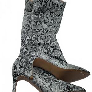High Heel Snake Print Boots 21" Tall 3" Heel Kimari KIMA01S1 Synthetic Size 7 M
