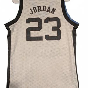 Jordan UNC North Carolina 23 Retro College Basketball Jersey Mens Small