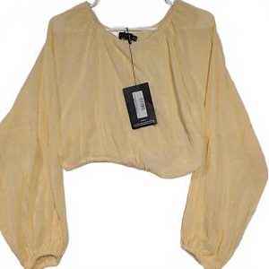 PrettyLittleThing Cropped Genie Blouse - Light Yellow NWT Womens Size 6