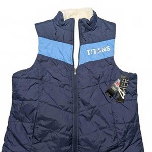 NFL Team Women's Reversible Full Zip Sherpa Vest White Tennessee Titans XL