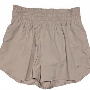 Nike Dri-Fit High Rise Elastic Waist Athletic Running Shorts Womens XL