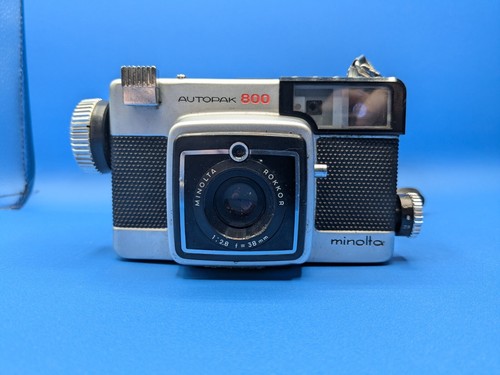 Vintage Minolta AutoPak 800 Range finder Film Camera