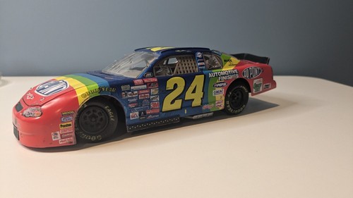 Nascar 2000 Jeff Gordon #24 - 1:24 Scale Stock Car