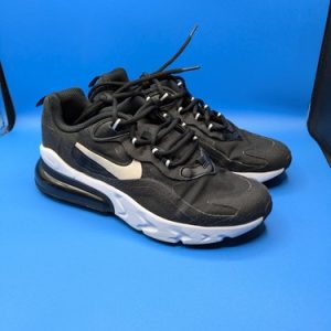 Nike Air Max 270 React Black/White 6.5 Y