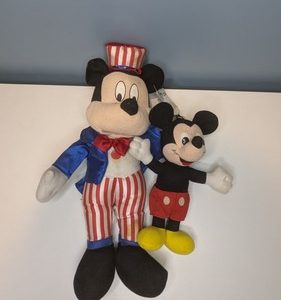 Disney Mickey Mouse Uncle Sam Outfit 15" Satin Suit, Bow Tie And Hat plush