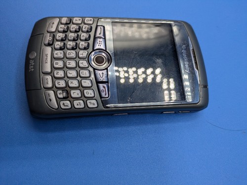 533.Blackberry 8310 - For Collectors - Unlocked No Battery - Image 2