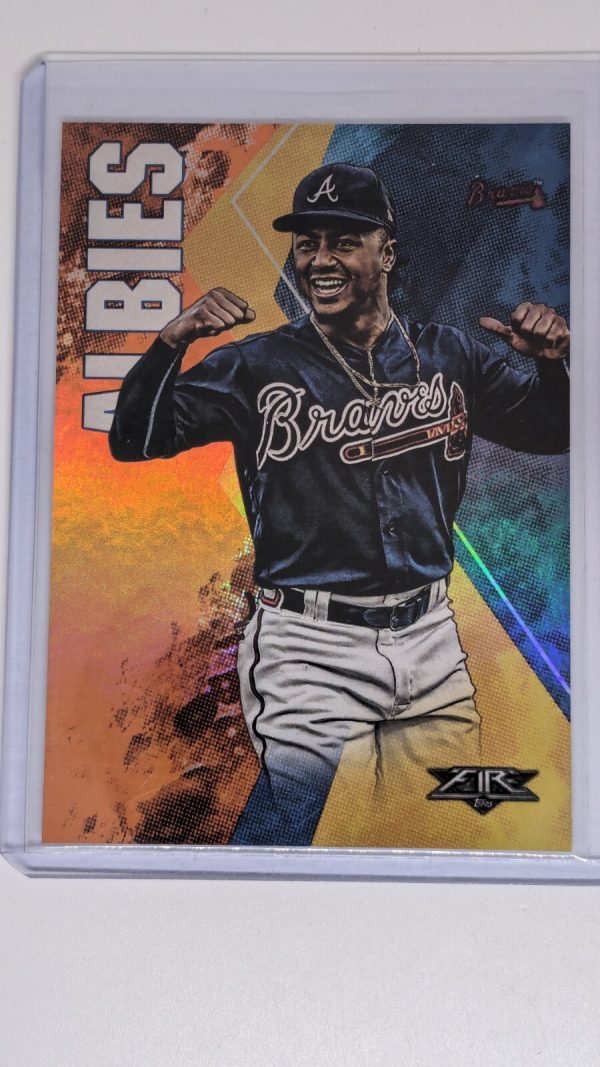 2019 Topps Fire #17 Ozzie Albies Atlanta Braves /299