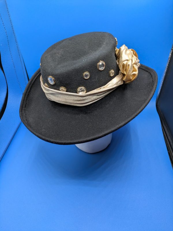 1980s Black Wool Womens Hat With Gold Band And Flower - Image 6