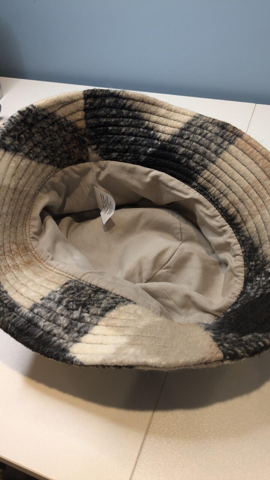 Fuzzy Bucket Hat with Black and Beige Color Block Design OSFM - Image 4