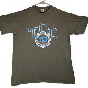 Trinity College Dublin Fruit Of The Loom Classic Valueweight TCD Tee Mens Large