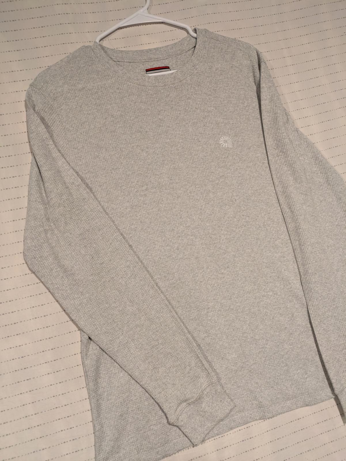 Akademiks Thermal Waffle Knit Long Sleeve Shirt Gray Pullover Men's S - Image 3
