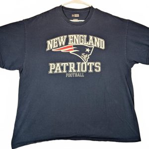 NFL Team Apparel New England Patriots Football Graphic Navy Tee Shirt Mens 2XL