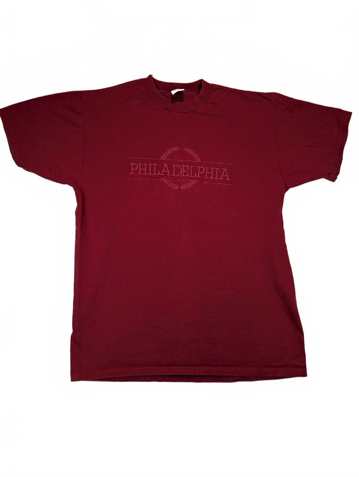 Velva Sheen Philadelphia Embroidered Vintage Red Crewneck T-Shirt Mens Large - Image 2