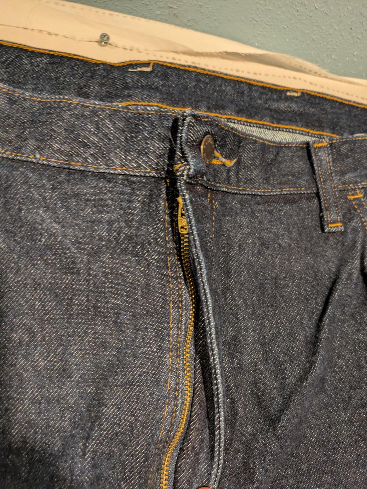 Rustler Classic Straight Leg Dark Denim Jeans Mens 40x32 - Image 6