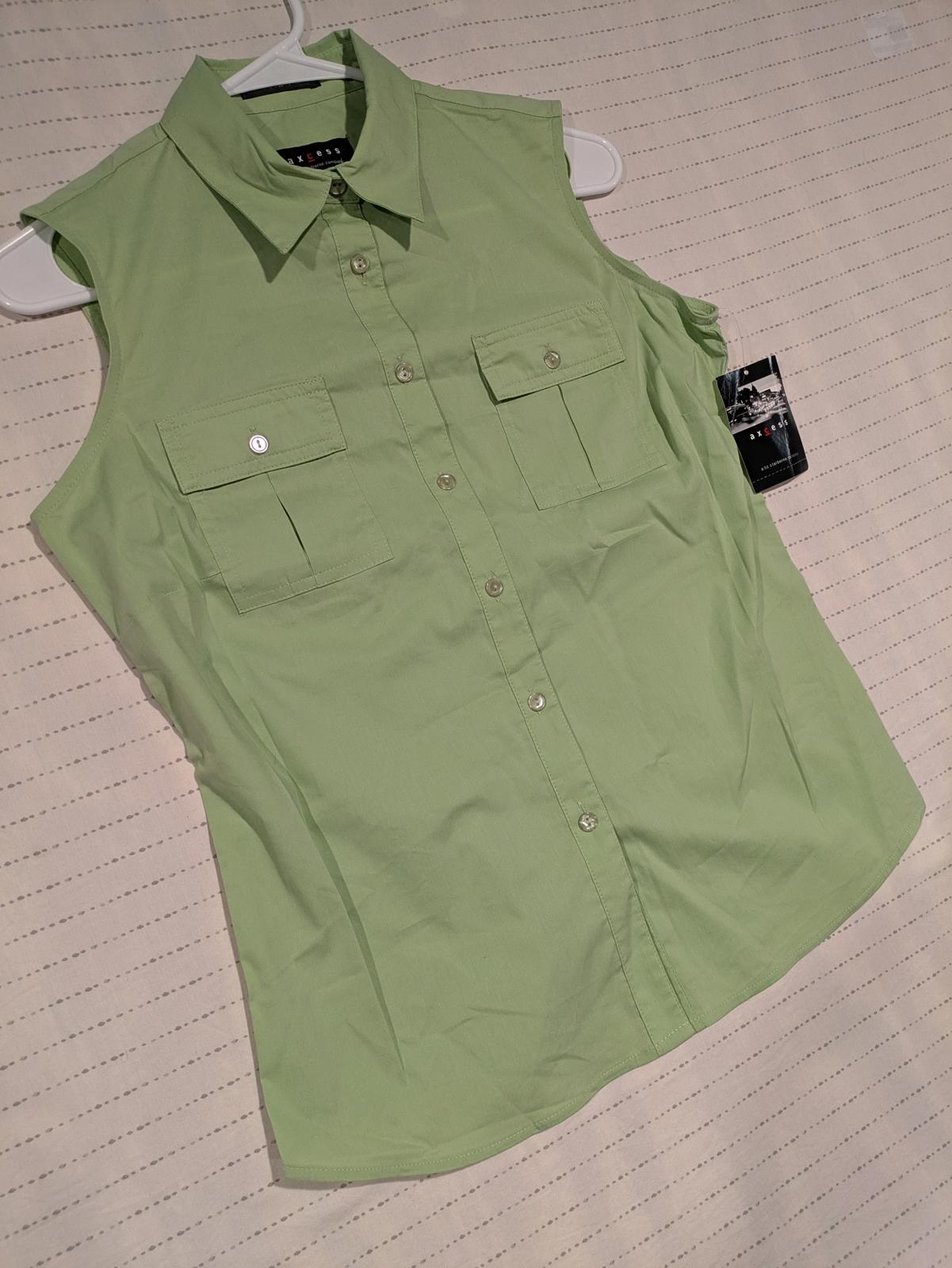 Axcess Sleeveless Button-Up Shirt Vest - Light Green - Womens Size Small - Image 3