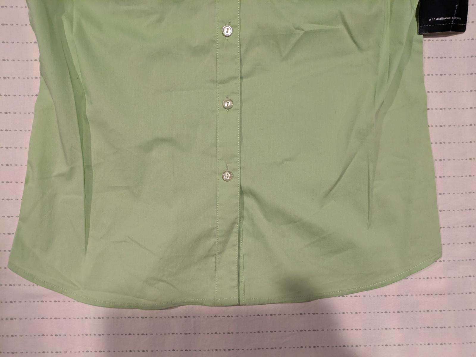 Axcess Sleeveless Button-Up Shirt Vest - Light Green - Womens Size Small - Image 6