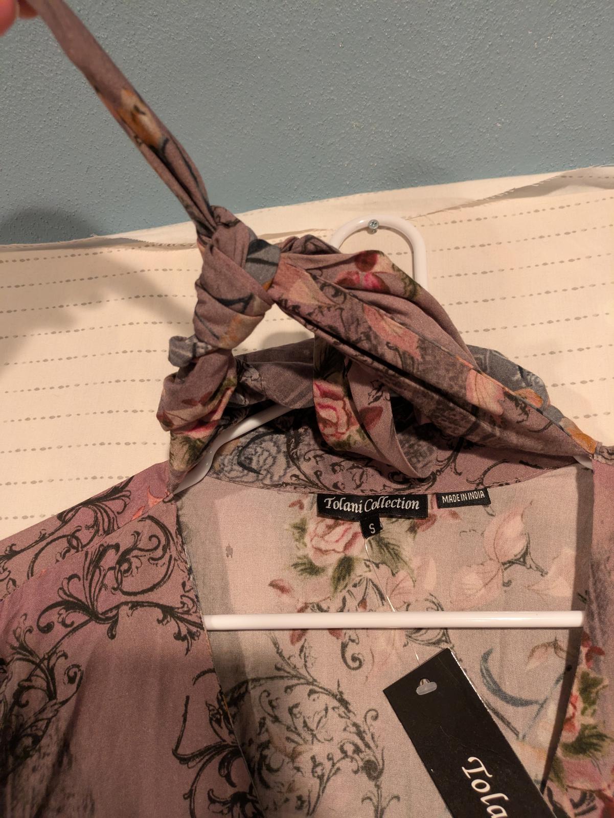 Tolani Floral Print Long Sleeve Blouse Neck Wrap Tie Choker Womens Small NWT - Image 6