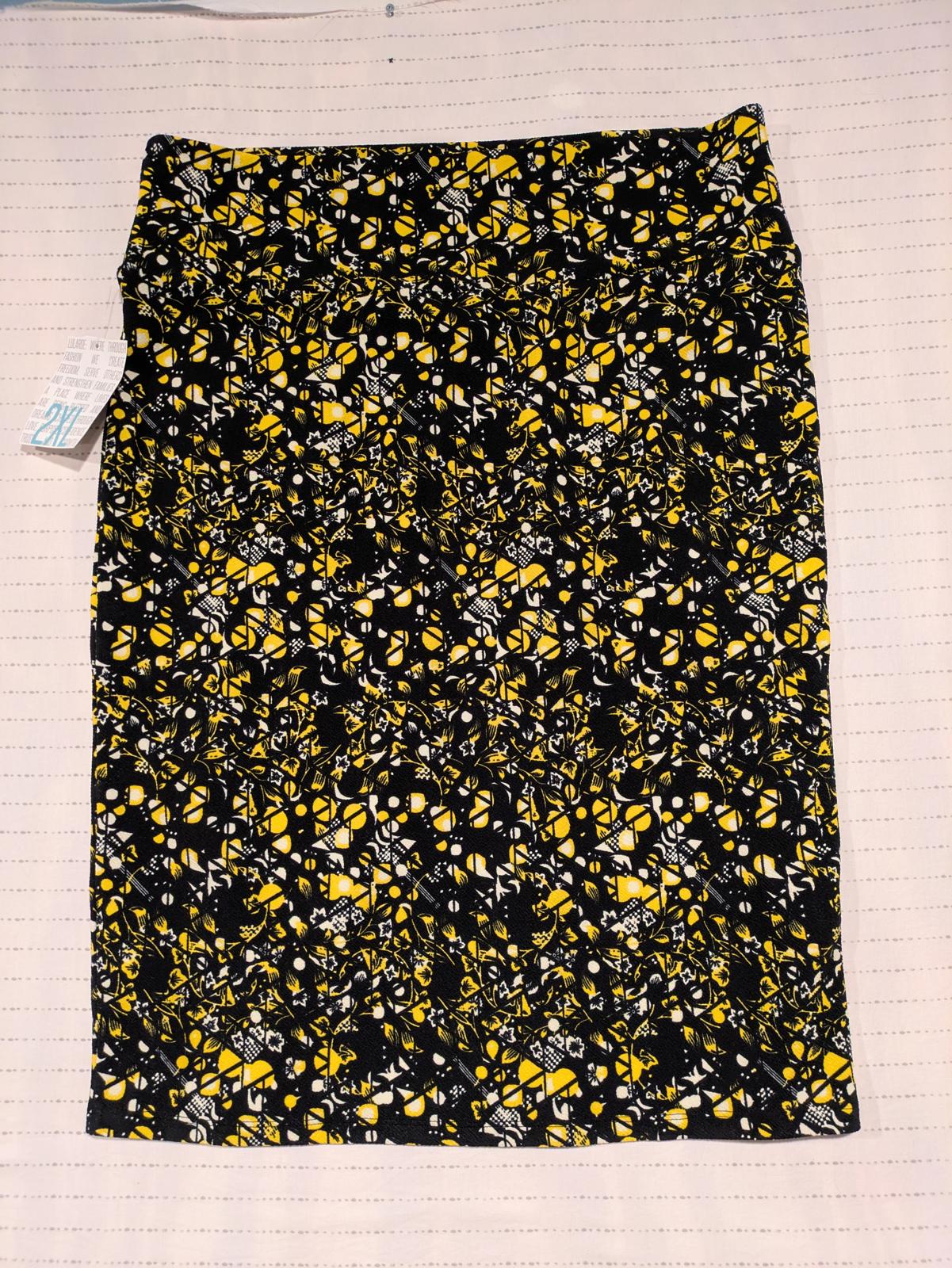 Lularoe Cassie Pencil Skirt - Black Yellow Floral - Size 2XL 36x26 Stretch - Image 9
