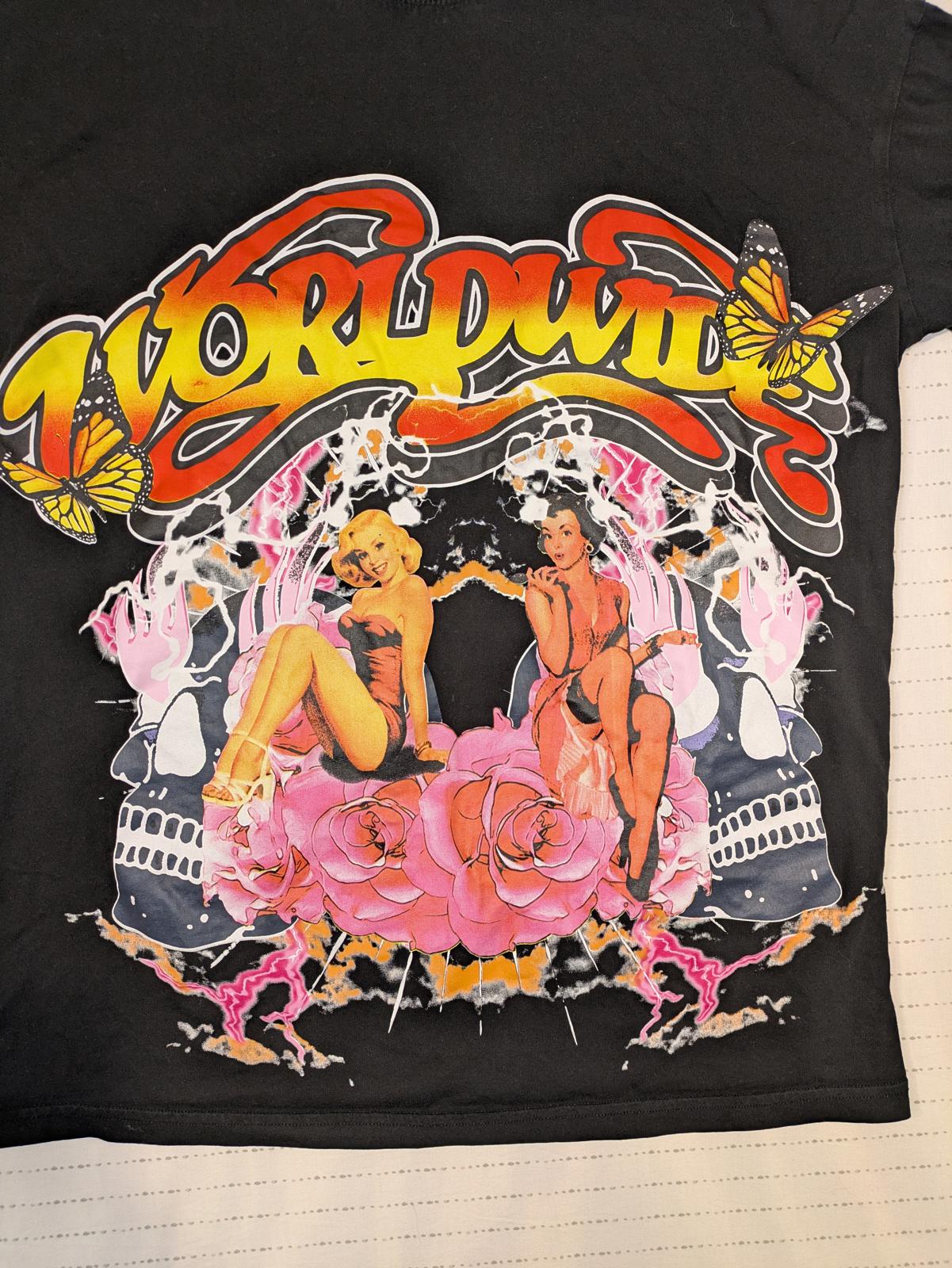 BoohooMAN World Tour Graphic Skull Pinup T-Shirt Mens XS - Image 3
