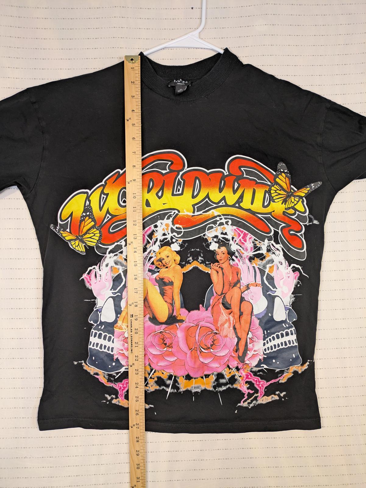 BoohooMAN World Tour Graphic Skull Pinup T-Shirt Mens XS - Image 7