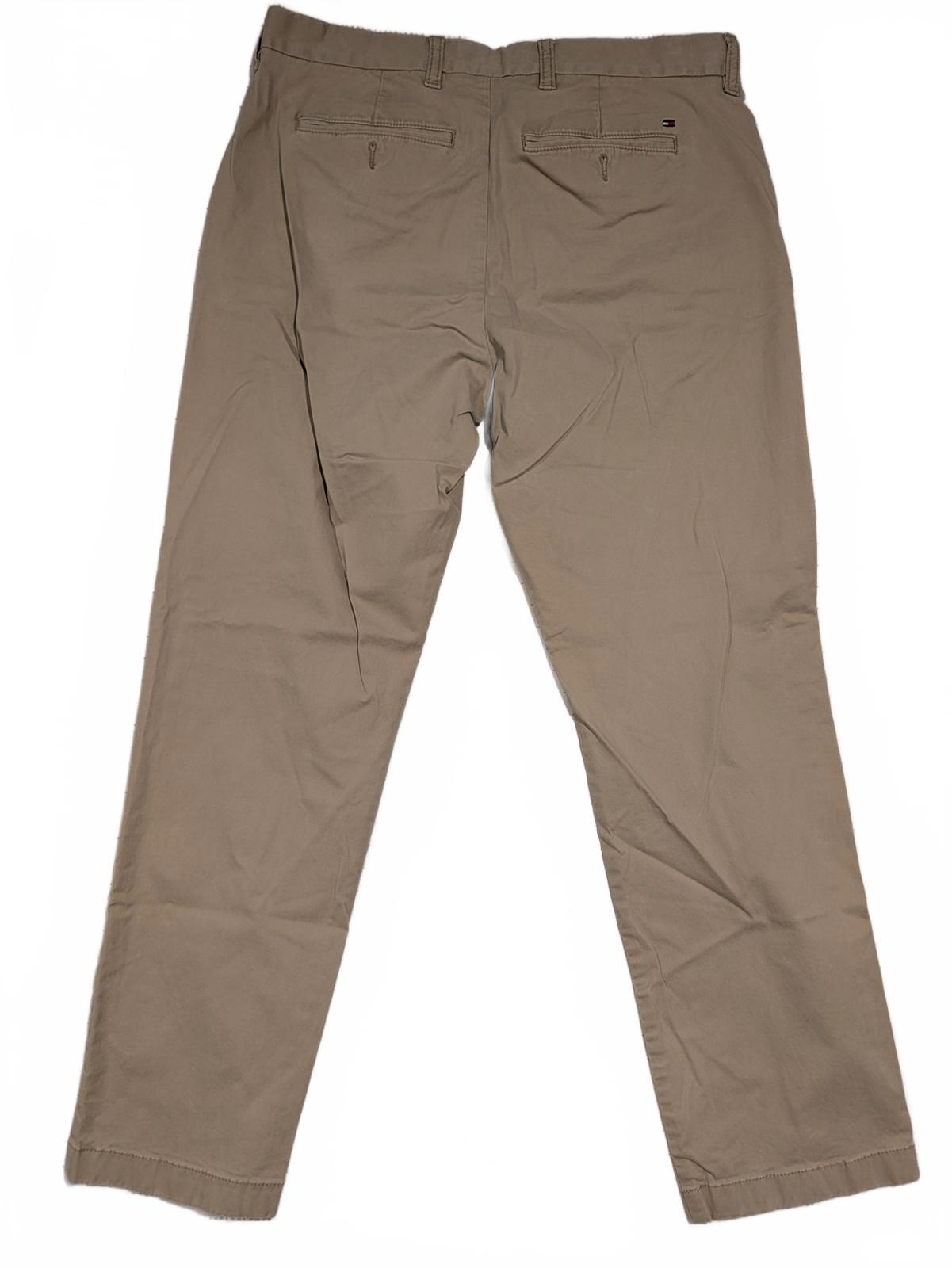 Tommy Hilfiger Khaki Chino Flat Front Classic Casual Pants Mens 32x30 (34x29) - Image 2