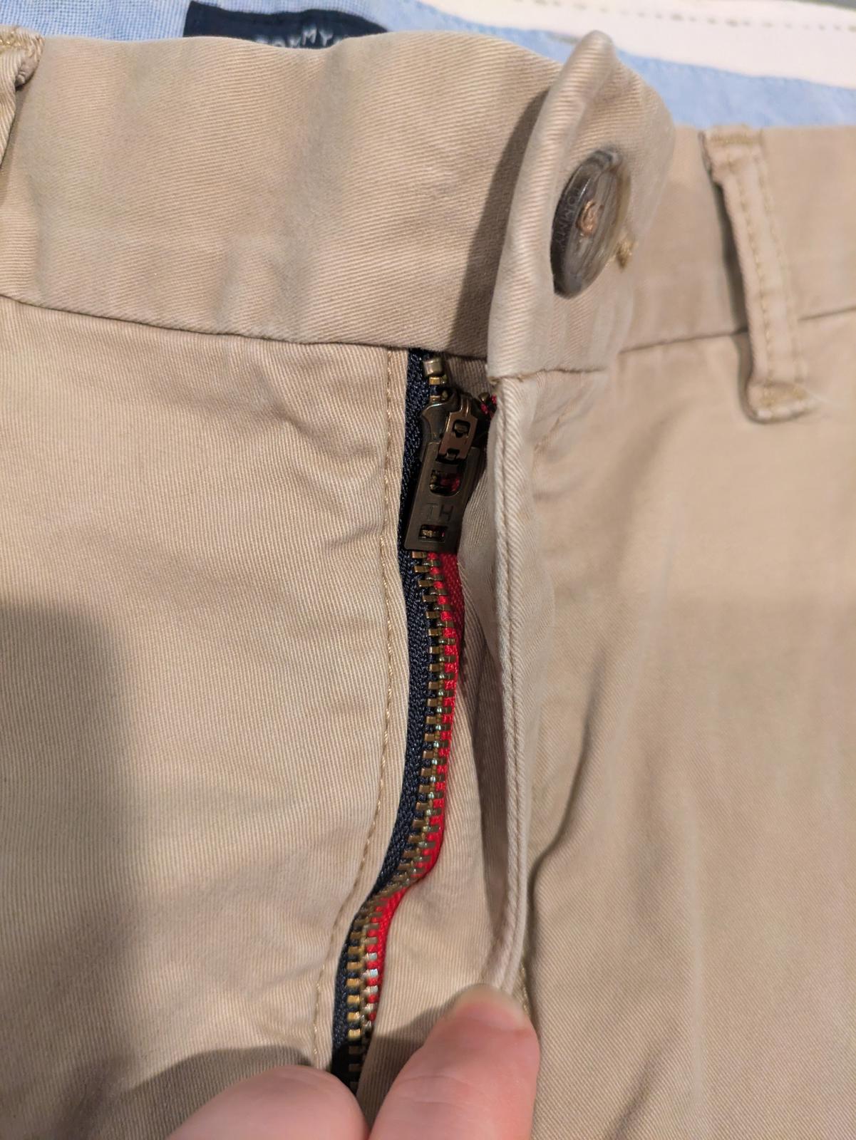 Tommy Hilfiger Khaki Chino Flat Front Classic Casual Pants Mens 32x30 (34x29) - Image 4